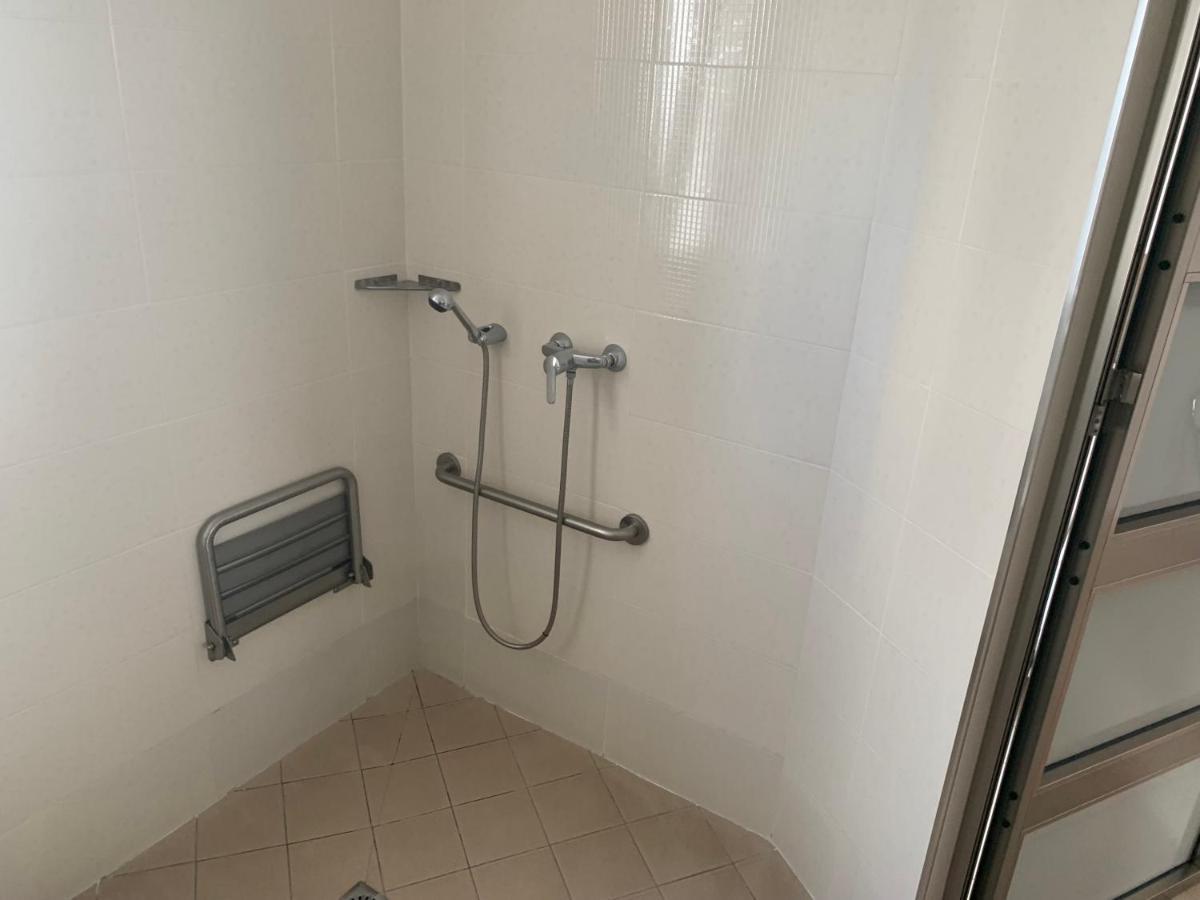 Hostal Tarifa -Recepcion Abierta Las 24H- Экстерьер фото