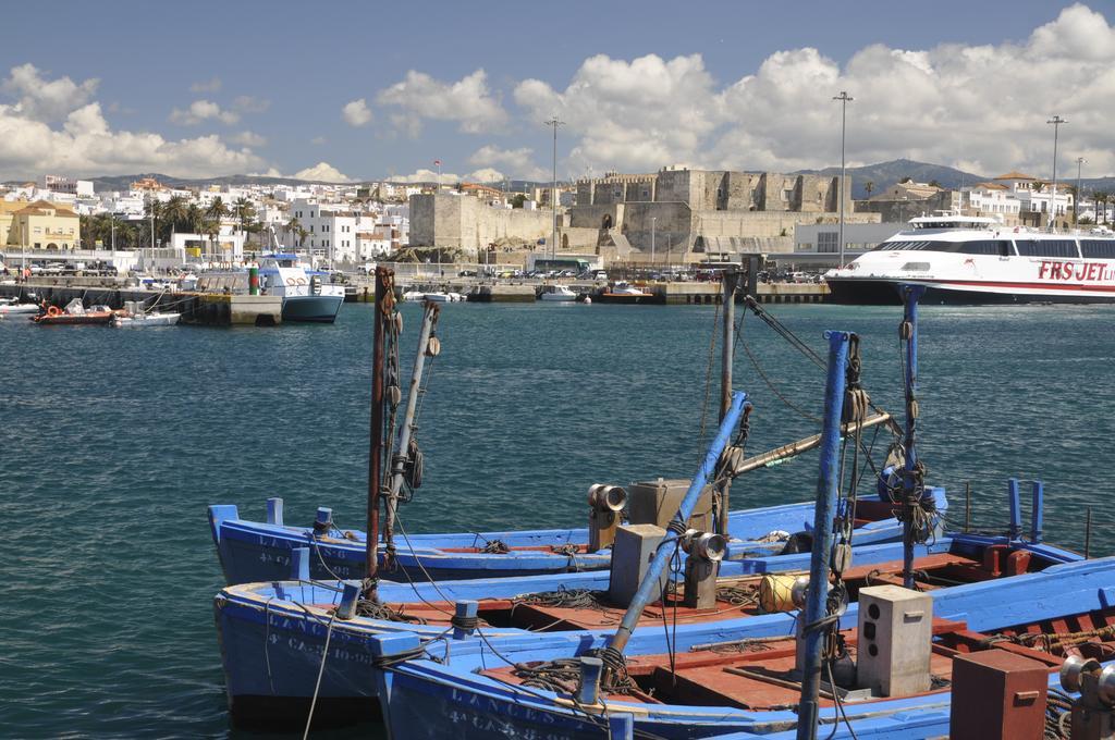 Hostal Tarifa -Recepcion Abierta Las 24H- Экстерьер фото