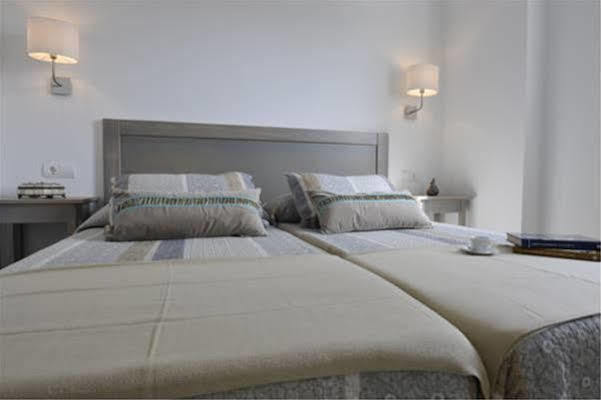 Hostal Tarifa -Recepcion Abierta Las 24H- Экстерьер фото